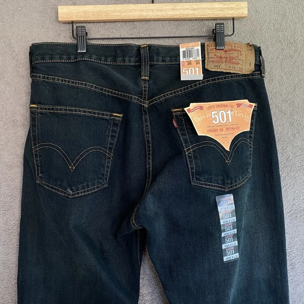 Levis Mens 501 Jeans 36x30 Dark Blue Denim Button Fly Straight Leg 100% Cotton